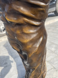 Louis Ernest Barrias (1841-1905): 'Le nature se d&eacute;voilant devant la science', bruingepatineerd brons, 20ste eeuw