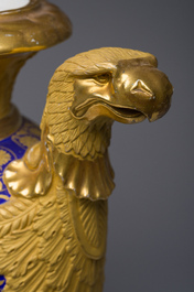 A fine French Empire vase with refined gilt design on a cobalt blue ground, Paris, early 19th C.