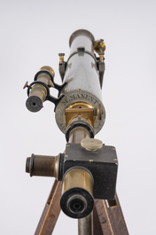 Een 6 inch refractor telescoop op houten driepikkel, Maurice Manent &amp; Secretan, Parijs, begin 20ste eeuw