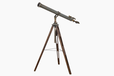Een 6 inch refractor telescoop op houten driepikkel, Maurice Manent &amp; Secretan, Parijs, begin 20ste eeuw