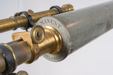 Een 6 inch refractor telescoop op houten driepikkel, Maurice Manent &amp; Secretan, Parijs, begin 20ste eeuw