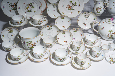 A large Hungarian Herend gilt and polychrome decorated porcelain 'birds and butterflies' coffee and tea set, 20th C.
