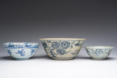 Three Chinese blue and white bowls with floral design, Ming
