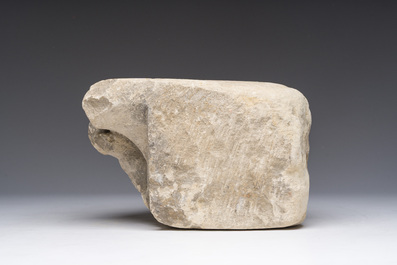 A Flemish medieval carved Balegem stone corbel, 14th/15th C.