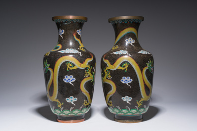 A pair of Chinese cloisonn&eacute; dragon vases, 19th/20th C.