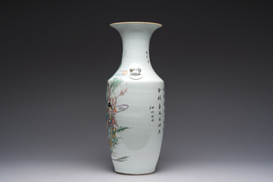 A Chinese famille rose vase with a lady, playing children and a cat in a garden, 19th/20th C.