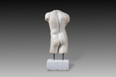 Italiaanse school: Torso van een jongeling naar de antieken, marmer, 20ste eeuw