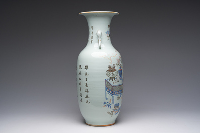 A Chinese doucai 'antiquities' vase, 19th/20th C.