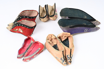 29 pairs of Chinese silk and cotton lotus shoes for bound feet, Qing and early 20th C.