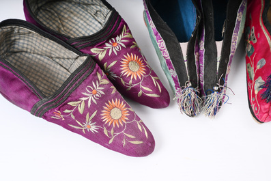 29 pairs of Chinese silk and cotton lotus shoes for bound feet, Qing and early 20th C.