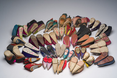 29 pairs of Chinese silk and cotton lotus shoes for bound feet, Qing and early 20th C.