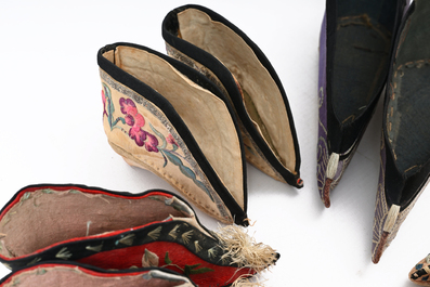 29 pairs of Chinese silk and cotton lotus shoes for bound feet, Qing and early 20th C.