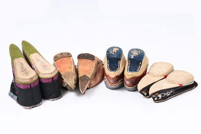 29 pairs of Chinese silk and cotton lotus shoes for bound feet, Qing and early 20th C.