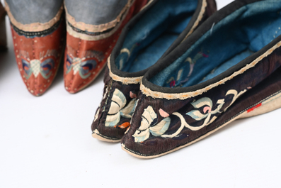 29 pairs of Chinese silk and cotton lotus shoes for bound feet, Qing and early 20th C.