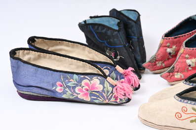29 pairs of Chinese silk and cotton lotus shoes for bound feet, Qing and early 20th C.