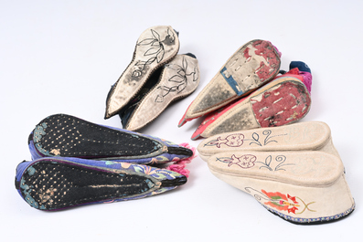 29 pairs of Chinese silk and cotton lotus shoes for bound feet, Qing and early 20th C.