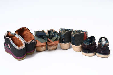 29 pairs of Chinese silk and cotton lotus shoes for bound feet, Qing and early 20th C.