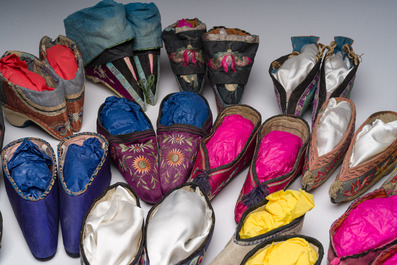 29 pairs of Chinese silk and cotton lotus shoes for bound feet, Qing and early 20th C.