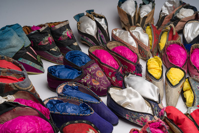 29 pairs of Chinese silk and cotton lotus shoes for bound feet, Qing and early 20th C.