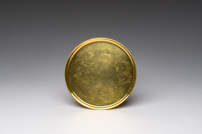 A Gothic revival gilt silver chalice with cabochons and accompanying paten, 925/000, 20th C.