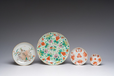 Een diverse collectie Chinees famille rose en qianjiang cai porselein, 19de eeuw