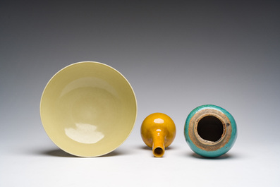 Seven Chinese monochrome wares, 18th/20th C.