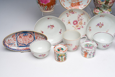 Een diverse collectie Chinees porselein, 18de/19de eeuw