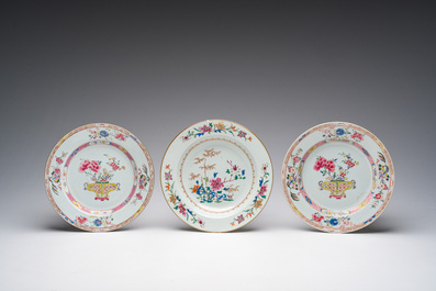 Six Chinese famille rose plates with floral design, 18th/19th C.