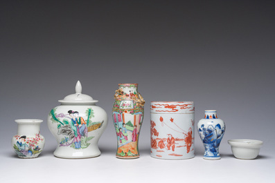 Een diverse collectie Chinees en Japans porselein, Kangxi en later