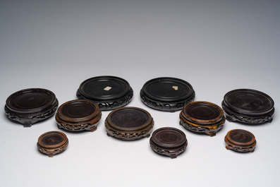 Nine Chinese cloisonn&eacute; vases and a covered bowl, 20th C.