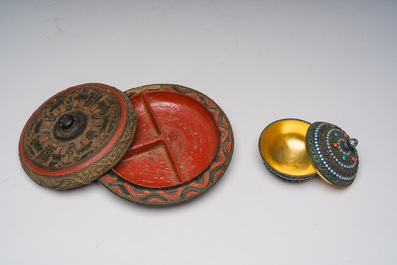 A varied collection of Asian works of art, China, Japan and Tibet, 19th/20th C.