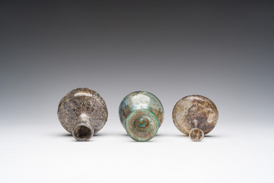 Drie Romeinse glazen flesjes, 1ste/4de eeuw