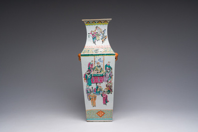 A square Chinese famille rose 'warriors' vase, 19th C.