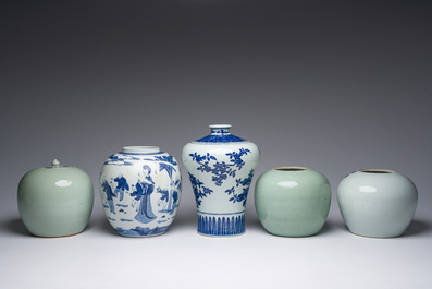 Five Chinese blue and white jars and vases with floral design and figures in a landscape, 19th/20th C.