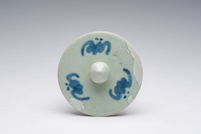 Five Chinese blue and white jars and vases with floral design and figures in a landscape, 19th/20th C.