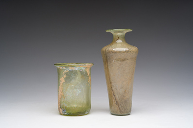 Drie Romeinse glazen flesjes, 1ste/4de eeuw