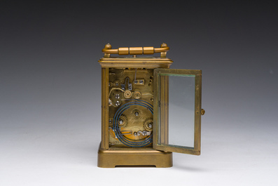 A French brass carriage clock, 19th C.