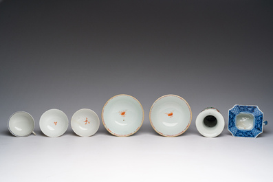 A varied collection of Chinese blue, white and famille rose porcelain, Kangxi/Qianlong