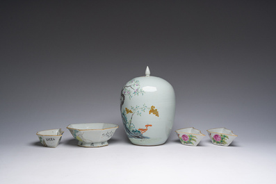 A varied collection of Chinese famille rose and qianjiang cai porcelain, 19th/20th C.