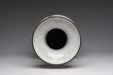A Chinese Nanking crackle glazed blue and white 'Immortals' vase, Chenghua mark, 19th C.