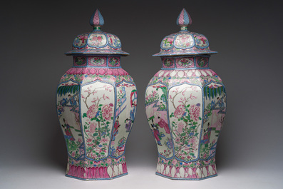 A pair of French Samson famille rose style vases and covers with animated scenes and floral design, Paris, 19th C.