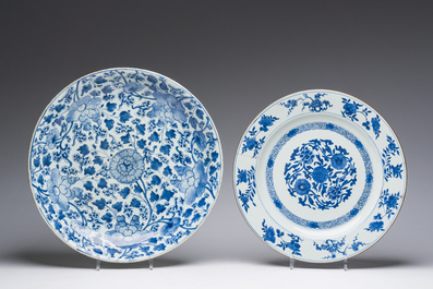 Three Chinese blue and white dishes and one polychrome dish, Kangxi and 19th/20th C.
