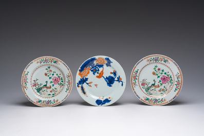 Ten Chinese famille rose plates and an Imari style plate with floral design, Qianlong