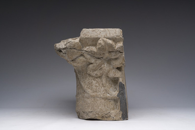 A large Romanesque Tournai stone capital with carved foliage, Flanders, 12th/13th C.