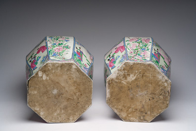 A pair of French Samson famille rose style vases and covers with animated scenes and floral design, Paris, 19th C.