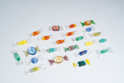 A French 'Cr&eacute;ation Mathias' monochrome yellow bowl with spiral handles and a collection of Italian Murano glass sweets, 20th C.