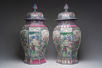 A pair of French Samson famille rose style vases and covers with animated scenes and floral design, Paris, 19th C.