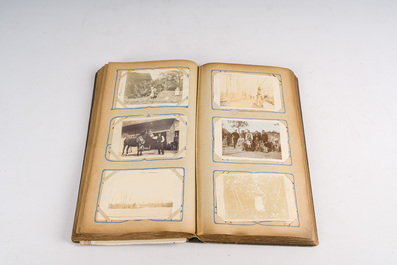 Three albums with postcards mainly depicting views of Belgian villages and towns, a.o. Dalschaert-Praet, Gilleman, Nels, 19th/20th C.