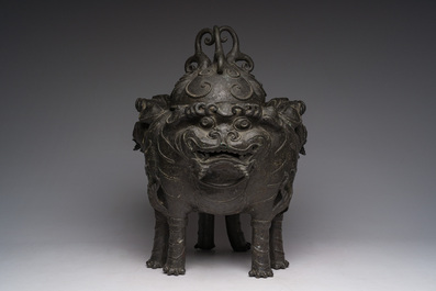 A Chinese bronze 'three luduan' tripod censer, 17th/18th C.