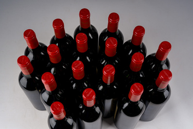 1998-2000 Ch&acirc;teau Cantin, Ch&acirc;teau Carteau C&ocirc;tes Daugay, Ch&acirc;teau Moulin de Cadet, Saint-&Eacute;milion Grand Cru, 42 flessen